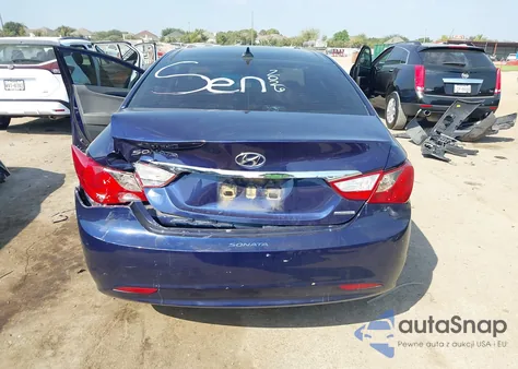 2013 Hyundai Sonata Limited z USA, uszkodzony, nr VIN 5NPEC4AC0DH807088